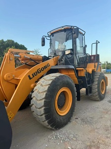 CLG856H LIUGONG CHARGEUR SUR ROUES D'OCCASION 5TON avec CUMMINS ENGINE et ZF TRANSMISSION GEARBOX en VENTE - Product Image 2