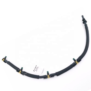 Tuyau de retour de carburant 9823897880 pour <span class=keywords><strong>Peugeot</strong></span> 3008 MPV 1.6 BlueHDi 120 - Product Image 1