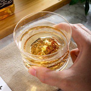 Verre à <span class=keywords><strong>whisky</strong></span> en cristal créatif en forme de lion avec base, design élégant, idéal pour les bars à domicile et les spiritueux - Product Image 1
