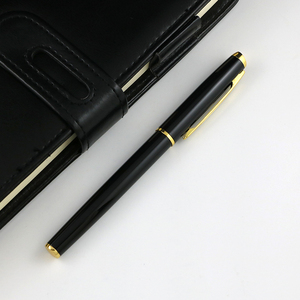 Pluma Estilográfica de Primera Calidad con Escritura Fluida, Líneas Impresionantes, Estilo Moderno Irresistible, Punta Fina Original, Dorada - Product Image 2