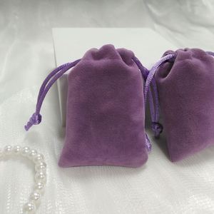 Bolsa de Almacenamiento de Joyas de Terciopelo de Lujo con Cordón y Logotipo Personalizado, Diseño Portátil para Empaque de Joyas y Regalos - Product Image 2