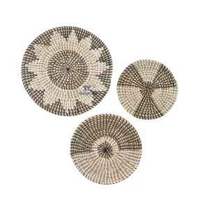 Panier africain en spirale en jonc de mer Décoration murale Boho Panier suspendu pour le salon Chambre à coucher Plaque décorative faite à la main Plante de Bohème - Product Image 1