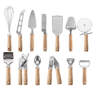 Utensilios de cocina de acero inoxidable Mango de madera Batidor Utensilios de cocina pequeños Varios Pizza Batidor de queso Herramientas para hornear - Product Image 4