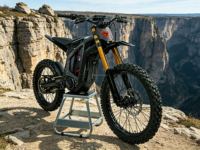 2026 Arctic Leopard XE PRO R Elektrikli Arazi Motosikleti 26KW 35HP 240mm Hidrolik Frenler