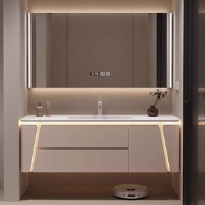 Meuble-lavabo mural moderne et minimaliste en PVC de grande capacité, couleur crème, avec lumières LED et vasques - Product Image 3