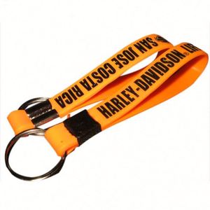 OEM Supply Best Promotional Items Custom Silicone Wristband Keychain/rubber Keyring - Product Image 2