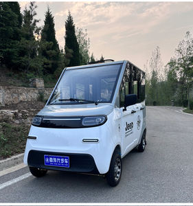 Une voiture motorisée accessible <span class=keywords><strong>en</strong></span> fauteuil roulant qui peut être conduite par une personne handicapée adulte qui utilise une voiture handicapée <span class=keywords><strong>en</strong></span> fauteuil roulant - Product Image 1