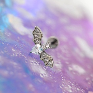 Meilleures ventes Série <span class=keywords><strong>Bat</strong></span> Accessoires de piercing : Boucles d'oreilles à tige longue, Piercings de nombril en zircon, Piercings de nez, Boucles d'oreilles - Ensemble assorti de 5 pièces - Product Image 4