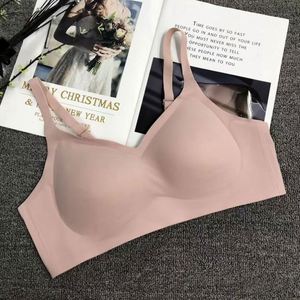 32 34 36 <strong>38</strong> 40 42 <strong>Size</strong> <strong>Bra</strong> <strong>Pictures</strong> New Style Hot Girl Sexy Seamless Simple <strong>Bra</strong> for Women - Product Image 6