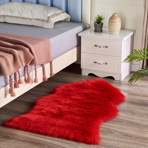 Alfombra de Felpa Roja Irregular de Imitación de Lana, Forma Novedosa, Antideslizante, para Dormitorio, Sala de Estar, Alfombra de Color Sólido, Fibra de Poliacrilonitrilo - Product Image 1