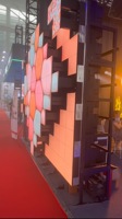 LED Mechanische Matrix-Anzeige |   LED Mechanische Wellenanzeige |   LED Kinetische Wand |   LED-Videowand |   LED-Tanzbildschirm