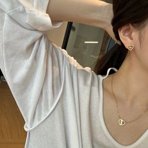 สร้อยคอผู้หญิง Dylam Dainty ชุบทอง เงินแท้ 925 พร้อมจี้รูปหัวใจเลเซอร์ประดับเพชรคิวบิกเซอร์โคเนีย 5A - Product Image 4