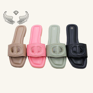 <span class=keywords><strong>Sandali</strong></span> Slip-on da <span class=keywords><strong>donna</strong></span> all'ingrosso-nuovo stile estivo, fondo piatto <span class=keywords><strong>alla</strong></span> <span class=keywords><strong>moda</strong></span> scarpe morbide Casual aperte da <span class=keywords><strong>donna</strong></span> - Product Image 1