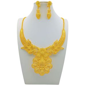 Parures de collier et boucles d'oreilles ethniques plaquées or 22 carats pour femmes, bijoux de mariage en alliage de métal précieux, motif floral, style hindou. - Product Image 4