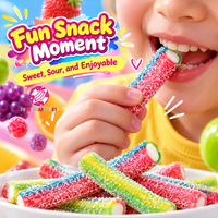 Bonbons gélifiés acidulés en forme de vers de dessin animé, saveur fruitée, fourrés à la poudre, à rayures arc-en-ciel, pour la vente en gros OEM