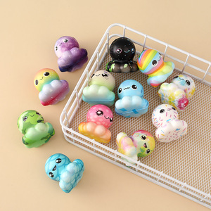 Adorable Figurine Pieuvre Souple en PU à Rebond Lent, Jouet à Presser Éducatif, Décompression, Ornement de Bureau, Vente en Gros - Product Image 4