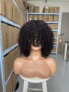 Parrucca corta brasiliana riccia capelli umani 230g <span class=keywords><strong>parrucche</strong></span> senza colla di colore naturale con frangia Remy vergine parrucca riccia fatta a macchina - Product Image 3