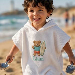 Lindo Poncho de Playa Personalizado de Algodón Absorbente para Niños, Toalla de Baño con Nombre Bordado, Cubierta de Piscina para Niños Pequeños, Diseño Único - Product Image 1