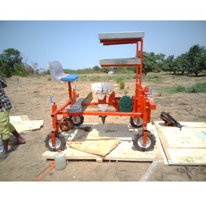 Planteuse <span class=keywords><strong>de</strong></span> légumes Machine <span class=keywords><strong>de</strong></span> repiquage <span class=keywords><strong>de</strong></span> semis automotrice Planteuse <span class=keywords><strong>de</strong></span> semis <span class=keywords><strong>de</strong></span> légumes pour patate douce tomate chili - Product Image 3