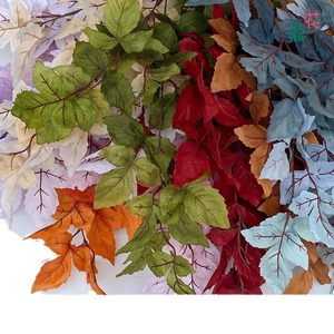 Guirlande de feuilles artificielles Hua Ding, fleurs en soie, décoration de mariage, feuilles d'eucalyptus, de palmier du voyageur et de monstera faites à la main, décoration intérieure - Product Image 1
