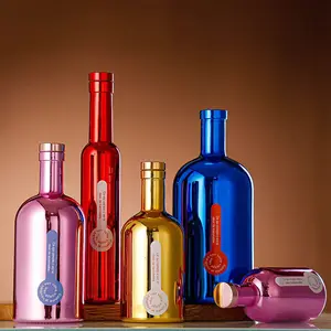 Usine personnalisée 500ml 750ml plaqué or vide spiritueux Vodka Gin Champagne liqueur bouteilles en verre