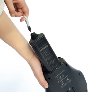 Scooter Subacuático Portátil Recargable con Doble Manillar y Pantalla LED para Snorkel y Buceo - Product Image 4