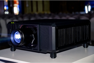 Proyector Láser DLP 4K para Ingeniería, Pan Aso Nic PT-FEQ100C 10000ANSI, para Grandes Espacios, Museos, Salas de Exposiciones, Proyectos Fusion - Product Image 2