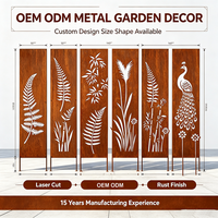 Panneaux de clôture de jardin décoratifs minimalistes en fer forgé en forme de feuille pour l'aménagement extérieur de pelouse - Vente en gros