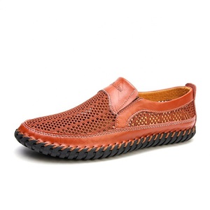 Sandalias de malla transpirable para hombre, con punta cerrada, suela de goma, zapatos informales de verano, forro de cuero genuino, talla 50 - Product Image 5