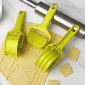 Coupe-pâte de cuisine, ustensiles de pâtisserie, moule à gâteau, nouilles, arbre de Noël, papillon, <span class=keywords><strong>pizza</strong></span>, fondant, cookie, rouleau à découper - Plastique résistant à la chaleur - Product Image 3