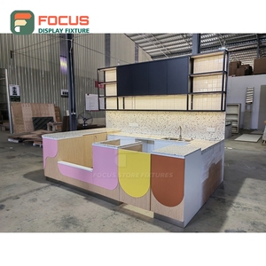 Vitrina de Café de Alta Capacidad con Acabado de Madera Laminada, Área de Exhibición de Productos, Mueble para Cafetería - Product Image 3