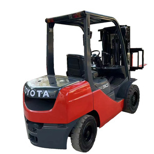 Montacargas Diésel Toyota FD30 3T Usado de Segunda Mano con Desplazador Lateral Hidráulico y Neumáticos Sólidos - ¡Venta Caliente! - Product Image 1
