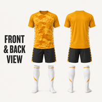 Tenue de football personnalisée camouflage orange, ensemble maillot et short respirant à manches courtes pour l'entraînement quotidien de l'académie de football