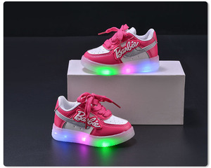 <span class=keywords><strong>Zapatillas</strong></span> Casuales Ligeras con Suela Blanda para Niñas con Diseño de Letras y Panel Luminoso para Verano e Invierno - Product Image 6