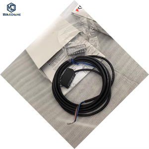 Sensor Fotoeléctrico PZ-M65 con Amplificador Incorporado, Cuadrado, Retrorreflectante, Cable NPN de 0.5m para Automatización Industrial - Product Image 1