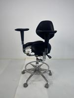 Chaise dentaire ergonomique GINEE à selle fendue, tabouret de microscopie réglable en hauteur en alliage d'aluminium