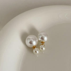 Superbes boucles d'oreilles en zircon à la mode Boucles d'oreilles exquises pour femmes Boucles d'oreilles de luxe en plaqué or 18 carats en gros - Product Image 6