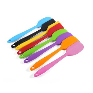 Espátula raspadora de silicona de grado alimenticio con diseño de núcleo de Metal resistente al calor cocina antiadherente juego de herramientas para hornear - Product Image 1