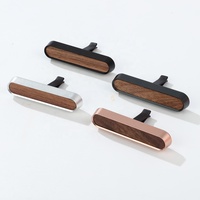 Diffuseur de parfum de luxe personnalisé avec logo, accessoire intérieur de haute qualité en alliage d'aluminium, clip de ventilation, huile parfumée sur mesure