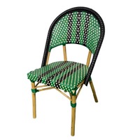Ensemble table et chaises d'extérieur en rotin PE tressé, style vintage français, résistant à l'eau et aux UV, idéal pour jardin et hôtel de charme