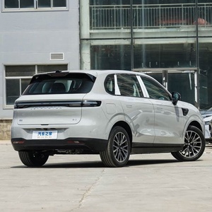 รถยนต์ไฟฟ้า Leapmotor B10 EV รุ่นใหม่ปี 2025 รถสปอร์ต SUV พลังงานไฟฟ้าล้วน ระยะทางวิ่งไกล รุ่นขับเคลื่อนอัจฉริยะ สำหรับการขับขี่ในเมือง - Product Image 6