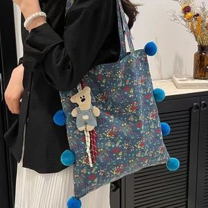 Nouveau Sac Fourre-tout en Toile à Motifs Floraux Frais 2026, Polyvalent et Grande Capacité, Sac à Bandoulière Unique pour Femme - Product Image 4