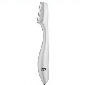 <span class=keywords><strong>ZWILLING</strong></span> มีดโกนขนบนใบหน้า ใบมีดเดี่ยว (สำหรับการกำจัดขนบนใบหน้าอย่างแม่นยำ ถูกสุขอนามัย ทำความสะอาดได้อย่างหมดจด) สแตนเลสสตีลคุณภาพพรีเมียม สีเงิน - Product Image 1
