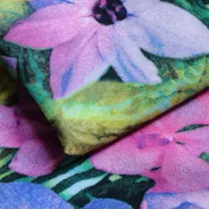 Proveedor Chino impreso floral gasa 100% poliéster tela de flores al por mayor
