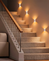 Veilleuse à détecteur de mouvement rechargeable avec installation sans outil pour placard, escalier, cuisine, salle de bain
