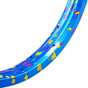 <span class=keywords><strong>Roue</strong></span> de Vélo <span class=keywords><strong>BMX</strong></span> VTT pour Enfants Funsea de 18 Pouces, Jante en Alliage 28 Trous avec Système de Freinage V 34mm Mat Rouge <span class=keywords><strong>Bleu</strong></span> Éclaboussé - Product Image 1