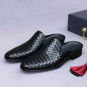 Mules d'été pour hommes en cuir respirantes à enfiler avec bandeau tressé - Product Image 3