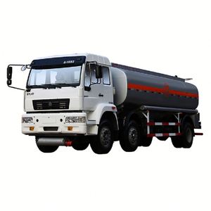 HOWO 8x4 New 400HP 30T Palm Oil Tanker Truck with Fuel Tank Capacity - Product Image 3