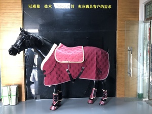 Aksesoris kuda produsen penunggang kuda Set bantalan sadel Logo kustom bantalan sadel balap gaun berlapis warna polos - Product Image 6