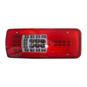 Luces Traseras LED para Camiones Iveco de Servicio Mediano, 24V, Izquierda y Derecha, Modificación y Actualización, Luz Trasera LED Roja - Product Image 2